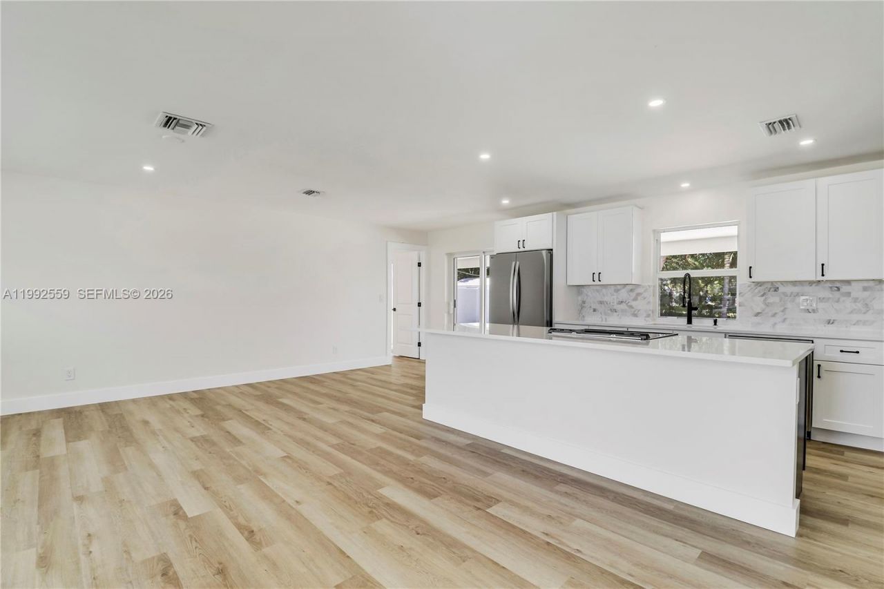 404 Highwood Circle , Jupiter, FL 33458 Photo