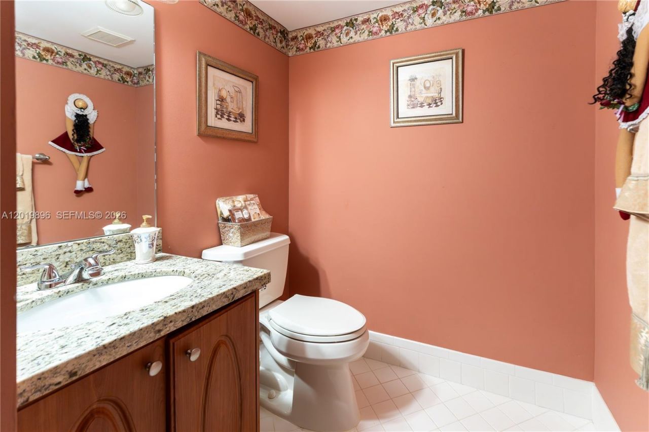 1600 SW 127th Way, Unit 207C, Pembroke Pines, FL 33027 Photo