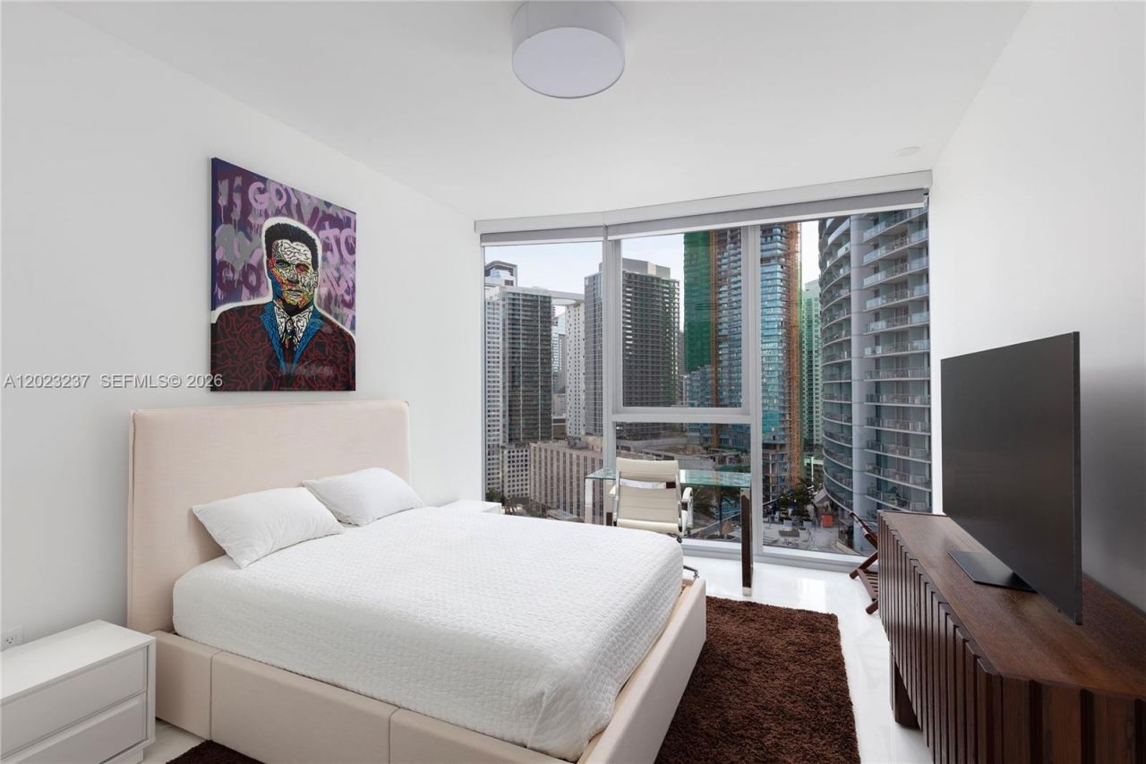 300 S Biscayne Blvd Way, Unit 2107, Miami, FL 33131 Photo