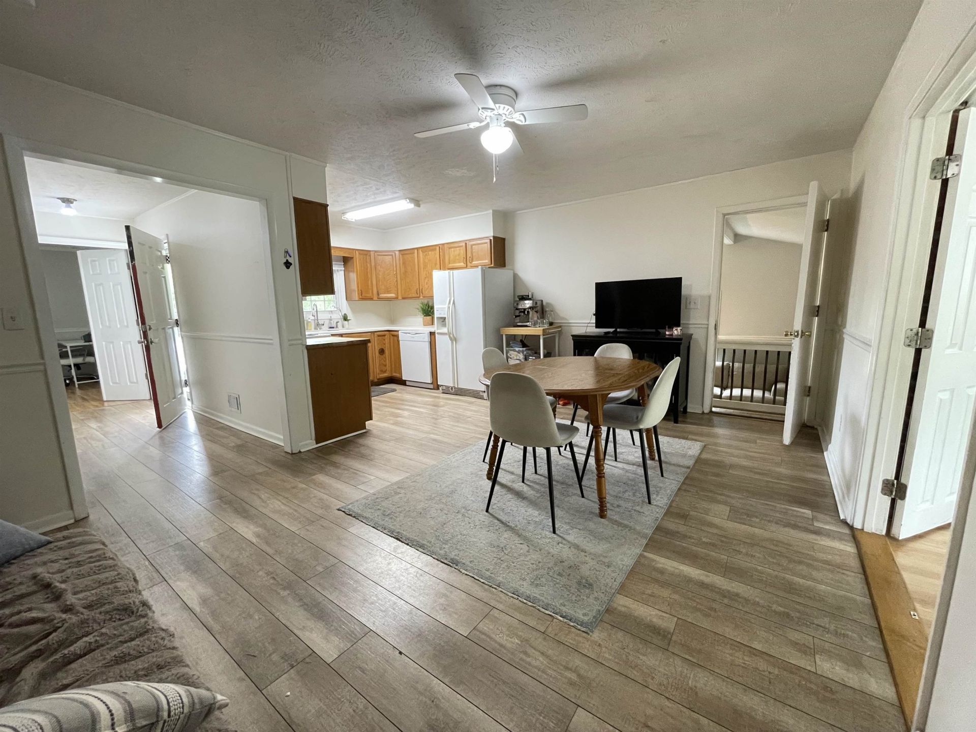 106 University Dr. Photo 16