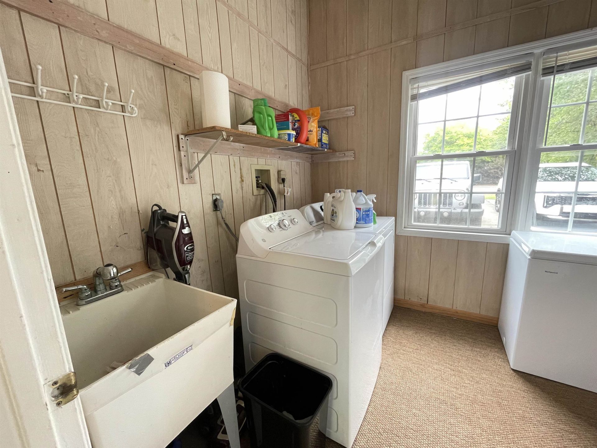 106 University Dr. Photo 20