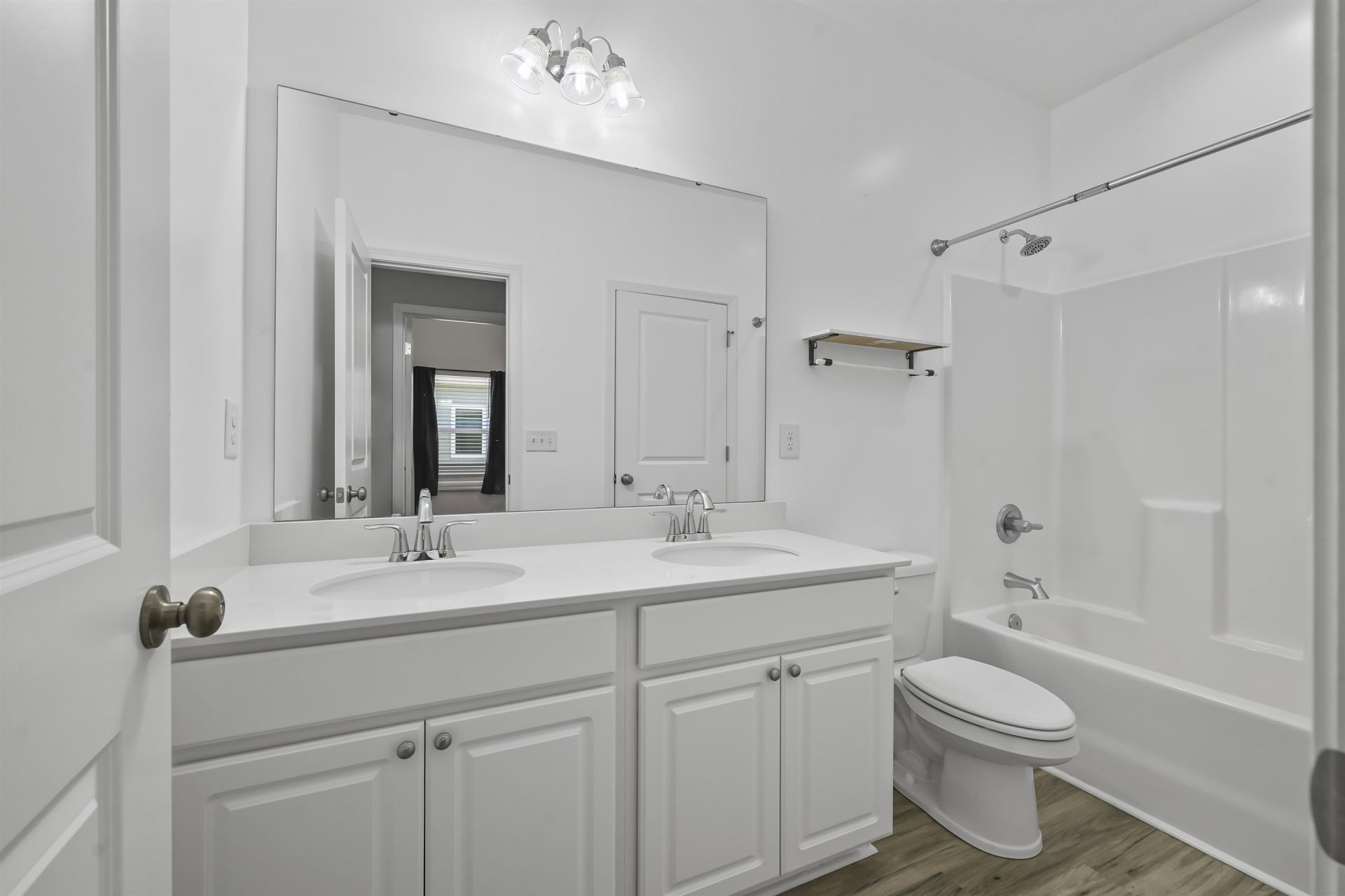 348 Angler Ct. Photo 16