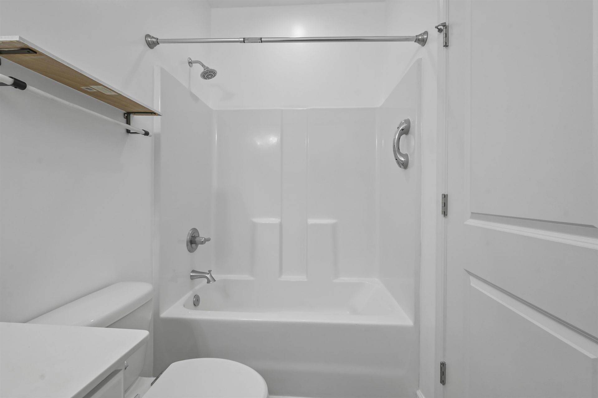 348 Angler Ct. Photo 17