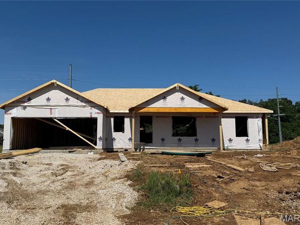 4001 Bishop Court , Jackson, MO 63755