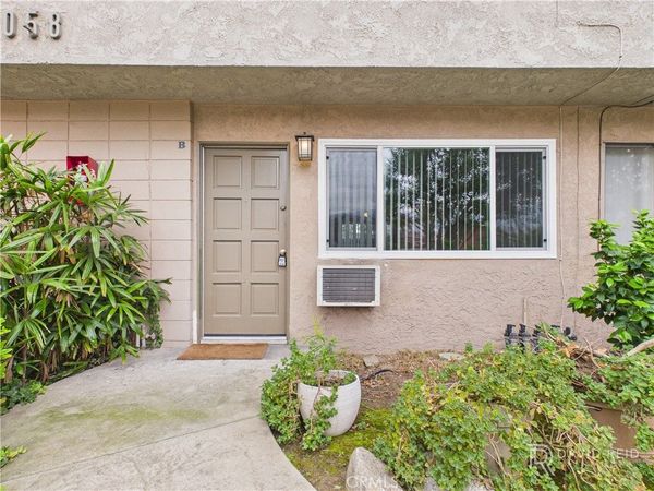 1058 E Foothill Boulevard, Unit B, Glendora, CA 91741