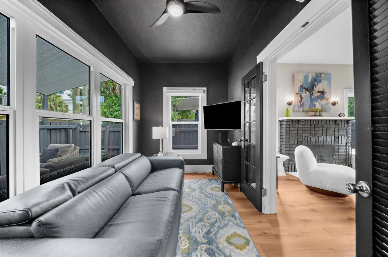 127 23rd Street N, Saint Petersburg, FL 33713 Photo