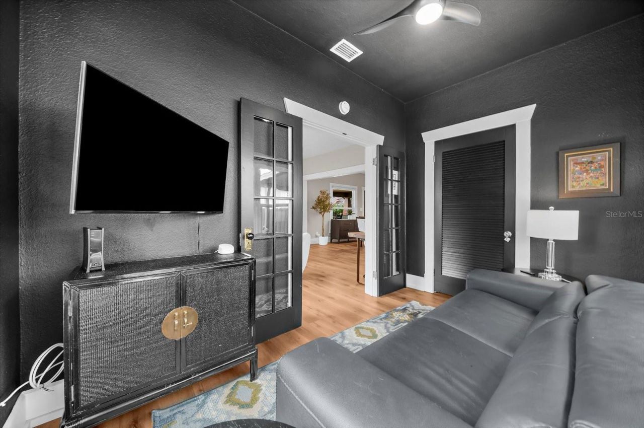 127 23rd Street N, Saint Petersburg, FL 33713 Photo