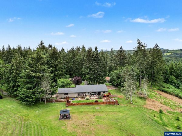 15991 Oakdale Rd, Dallas, OR 97338