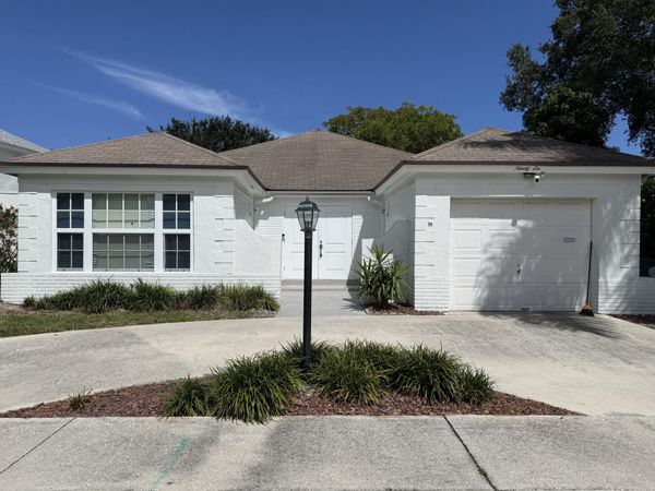 96 Del Rio Boulevard, Boca Raton, FL 33432