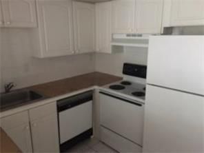 7300 NW 17th Street, Unit 318, Plantation, FL 33313 Photo
