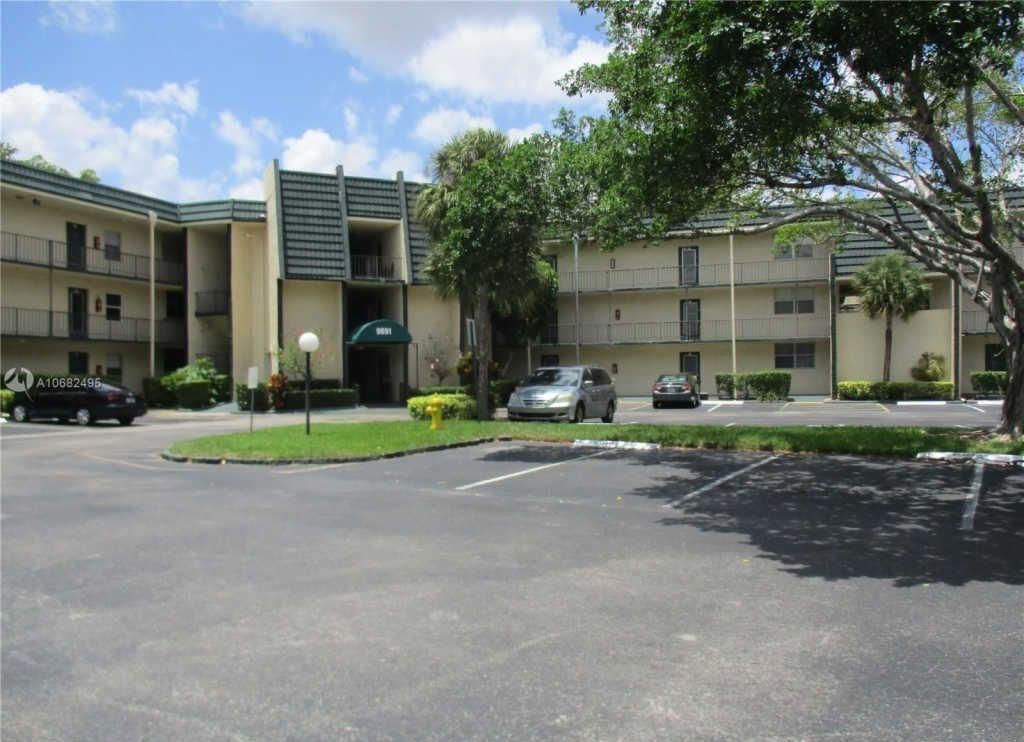 9091 Lime Bay Boulevard, Unit 212, Tamarac, FL 33321 Photo