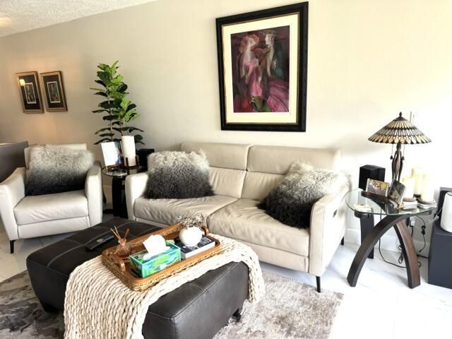 21 Royal Palm Way, Unit 2020, Boca Raton, FL 33432 Photo
