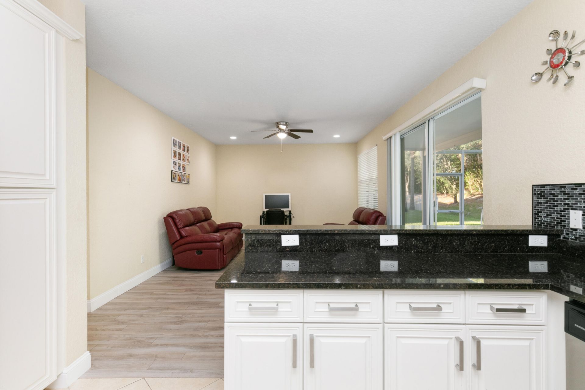 1086 NW Leonardo Circle, Port Saint Lucie, FL 34986 Photo