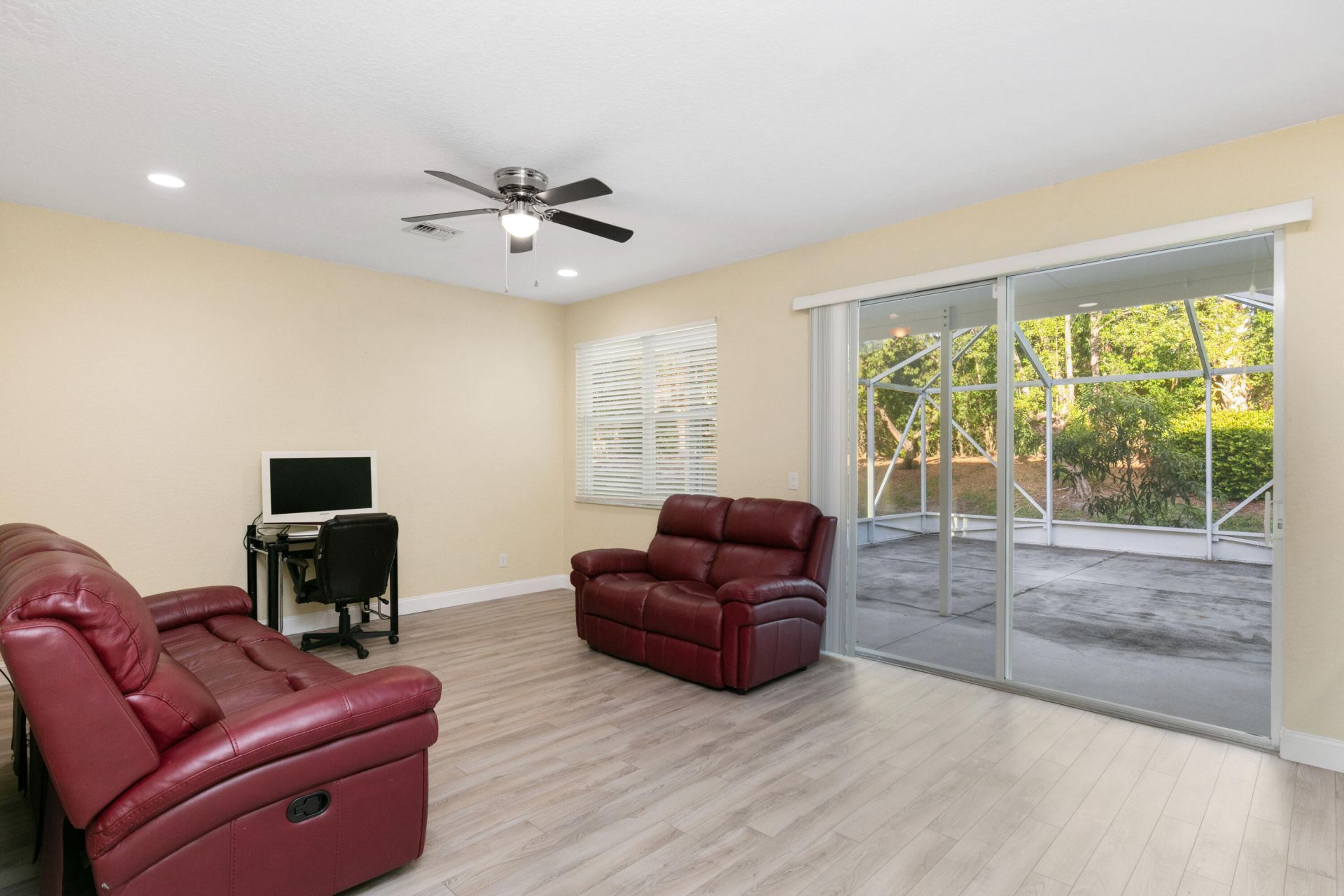 1086 NW Leonardo Circle, Port Saint Lucie, FL 34986 Photo
