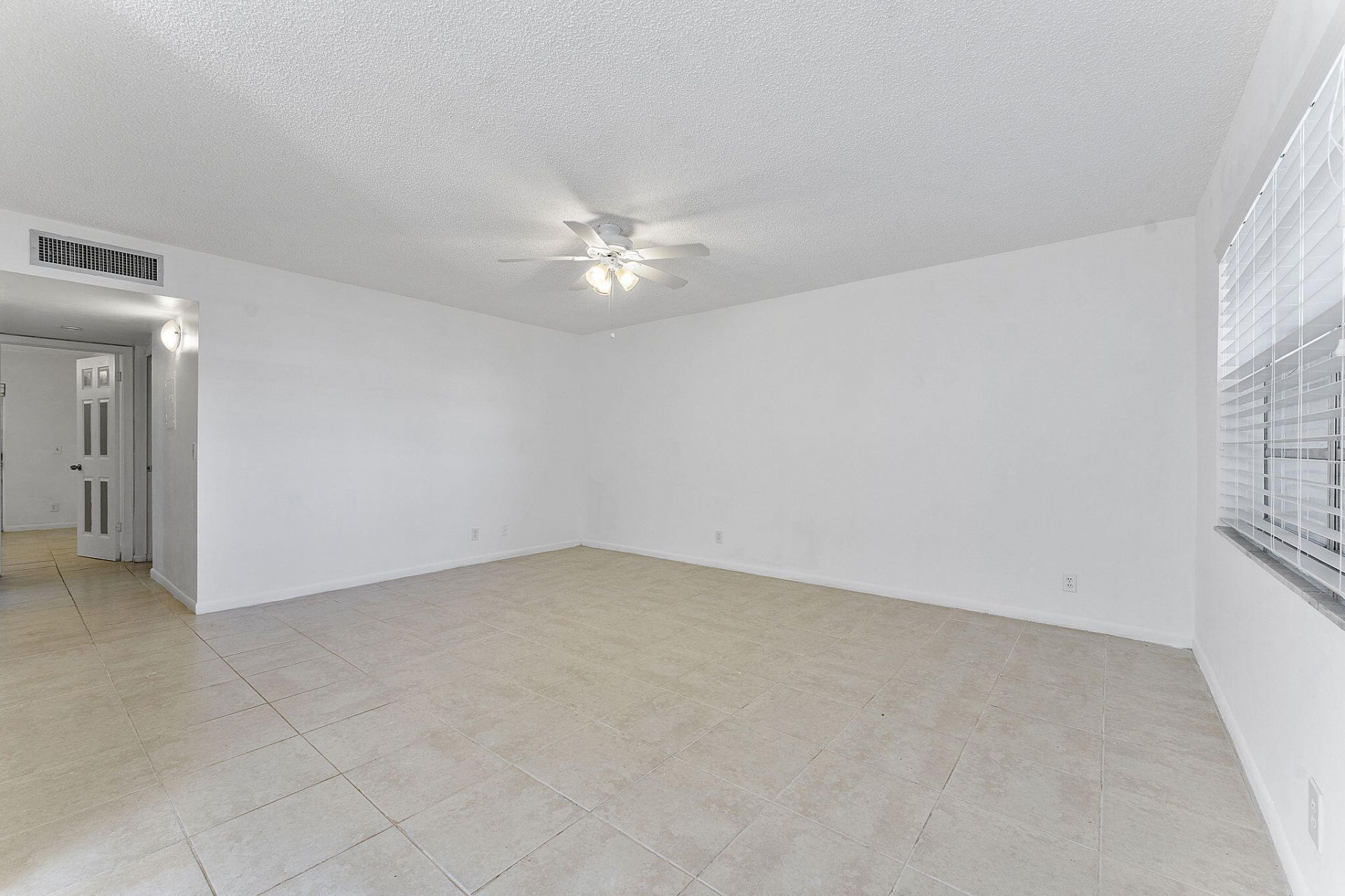 877 Flanders S, Delray Beach, FL 33484 Photo