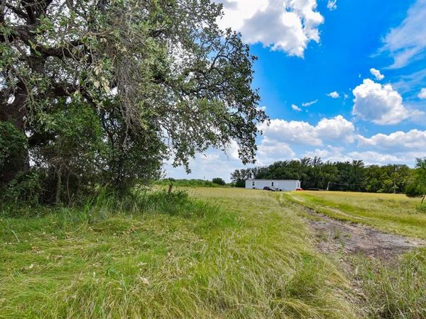 95 Homestead Drive, Rochelle, TX 76872