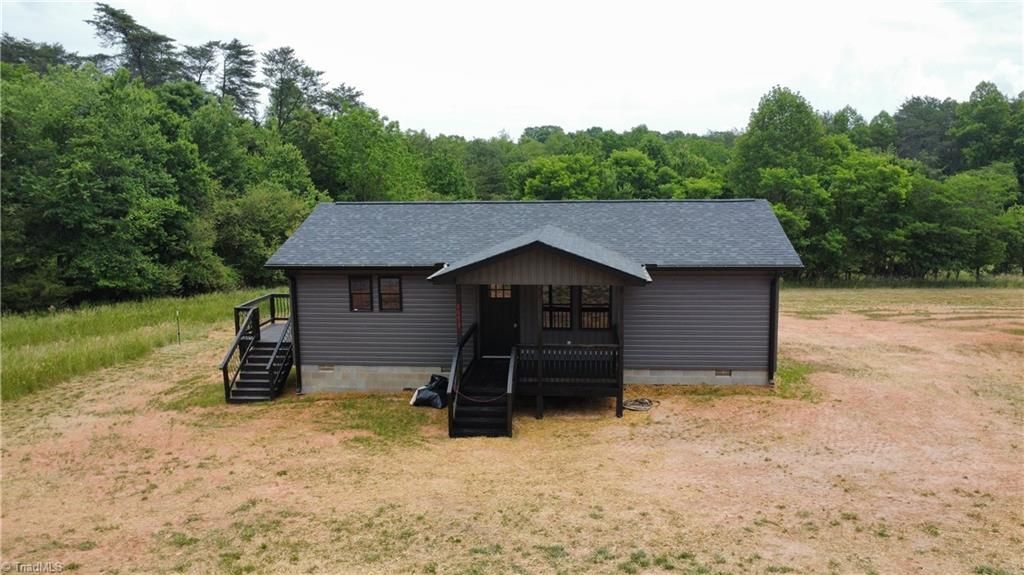 2093 Cook School Road, Pilot Mountain, NC 27041 Main Photo