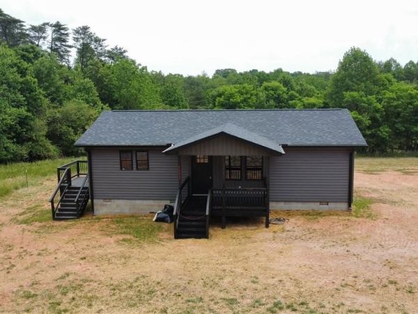 2093 Cook School Road, Pilot Mountain, NC 27041