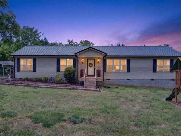 567 Godbey Road , Mocksville, NC 27028