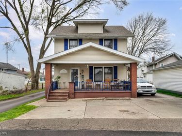 1815 Walden Avenue NW, Canton, OH 44709