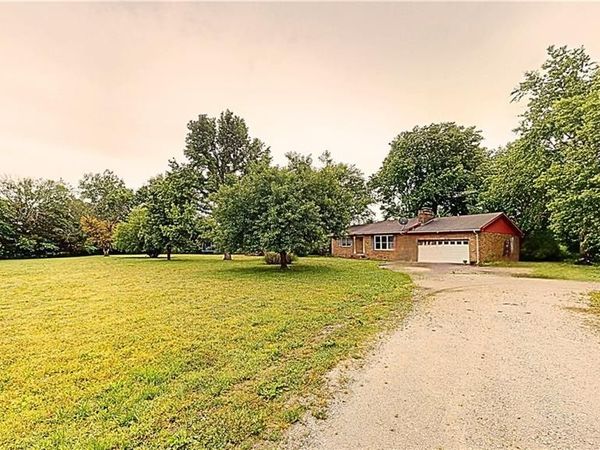 500 S Second Street, Sheldon, MO 64784
