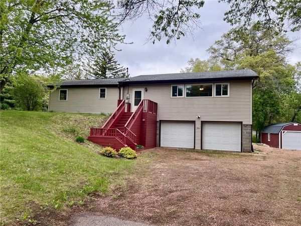 216 Pinegrove Avenue, Chetek, WI 54728