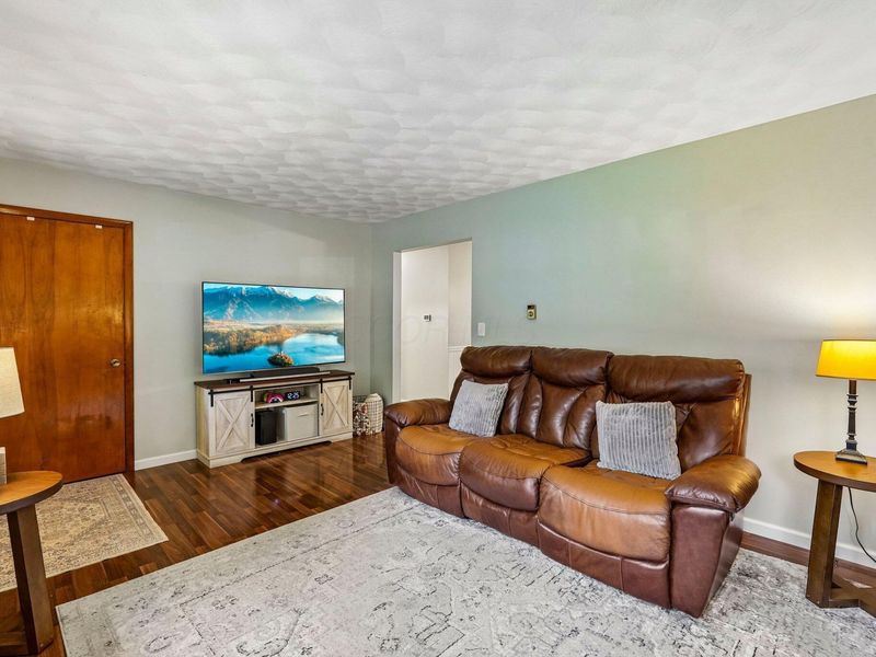 261 Pearl Lane , Pickerington, OH 43147 Photo 5