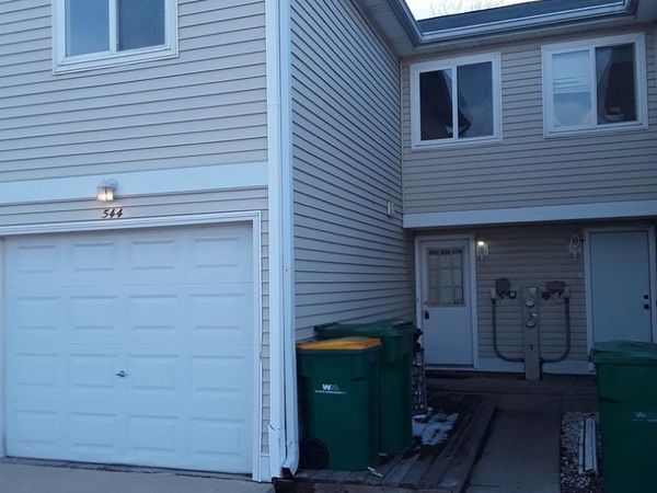 544 Meadow Green Lane, Round Lake Beach, IL 60073