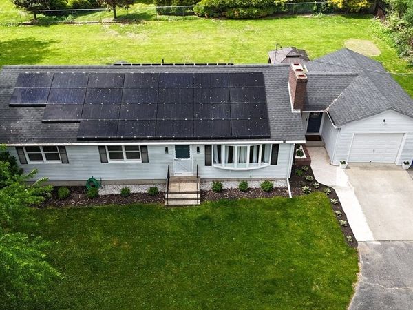 412 West St, Leominster, MA 01453