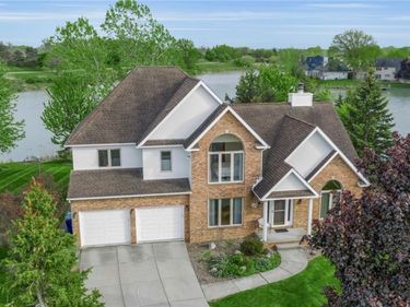 45 Red Maple Court, Buffalo, NY 14228