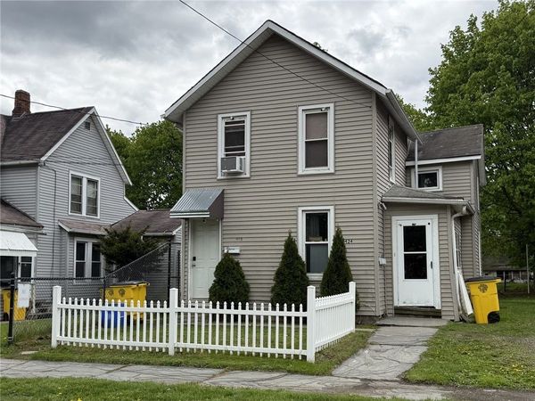 424 Standish Street , Elmira, NY 14901