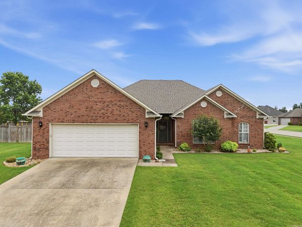 2 ABBIE Drive, Vilonia, AR 72173