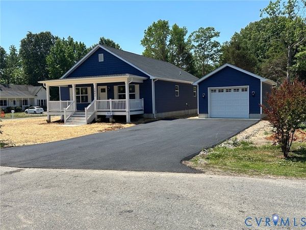 2802 Riverview Drive , Colonial Beach, VA 22443