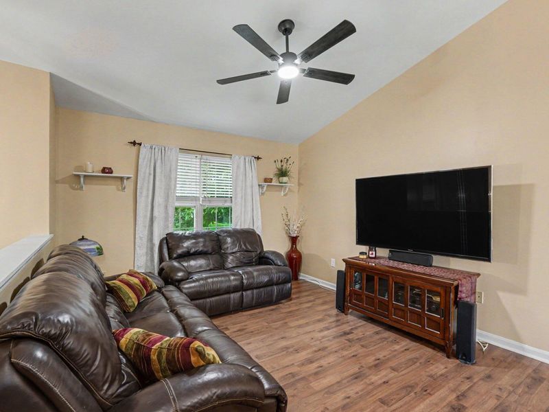32 Ridge View Circle, Dry Ridge, KY 41035 Photo 7