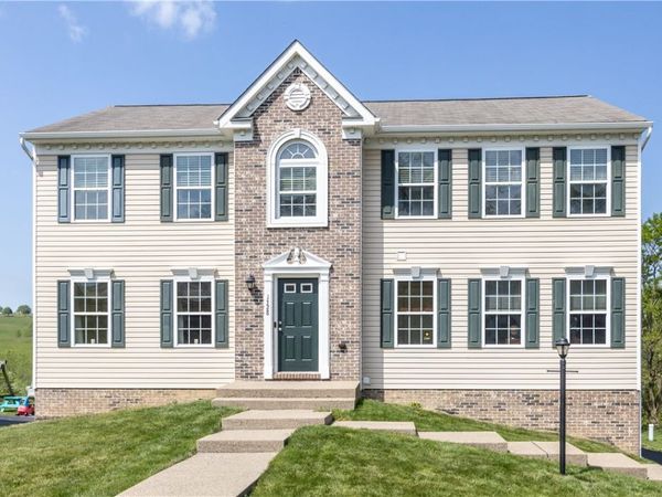 1328 Sandstone Dr, Mc Donald, PA 15057