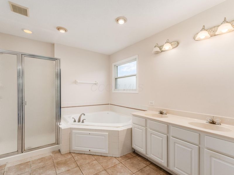 12870 Pacer Drive, Pickerington, OH 43147 Photo 23