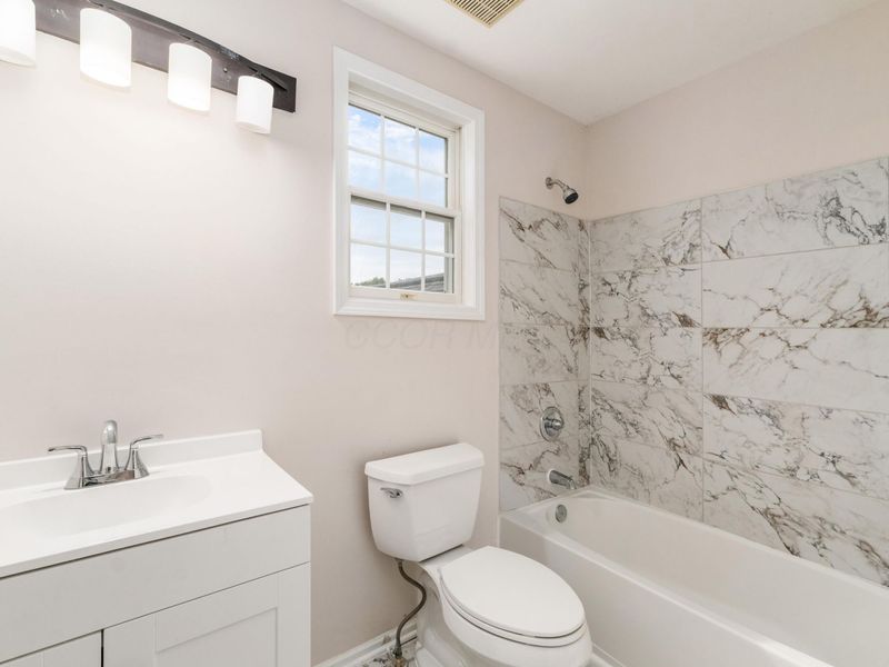 12870 Pacer Drive, Pickerington, OH 43147 Photo 31