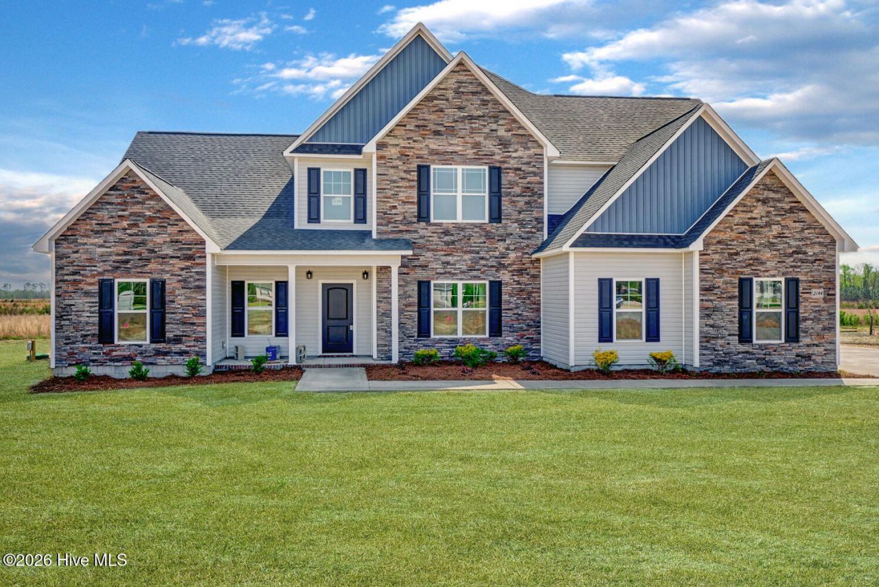 812 Fair Haven Court, Unit Lot 74, Jacksonville, NC 28546 Main Photo