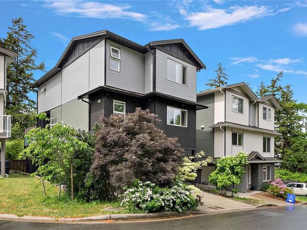 668 Barolo Pl, Langford, BC V9B 3P1