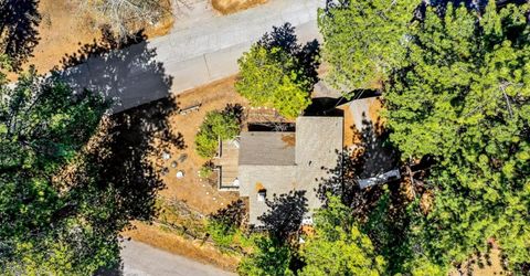 760 Sonoma Avenue, South Lake Tahoe, CA 96150 Photo