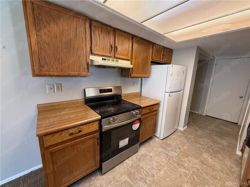 1453 Sanzon Drive, Fairborn, OH 45324 Photo 13