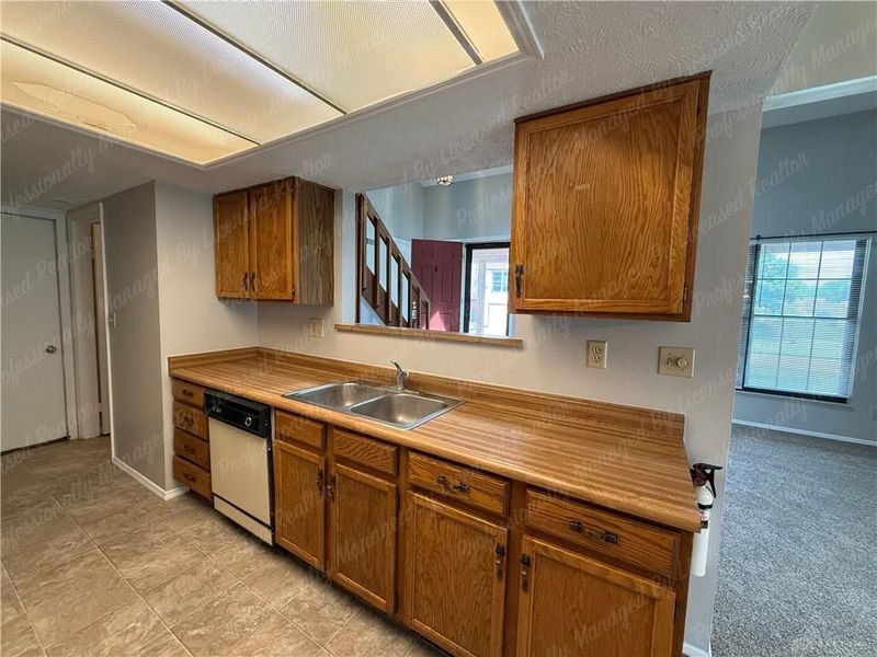 1453 Sanzon Drive, Fairborn, OH 45324 Photo 14