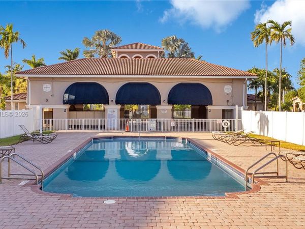 27433 SW 137th Ct , Unit 1, Homestead, FL 33032