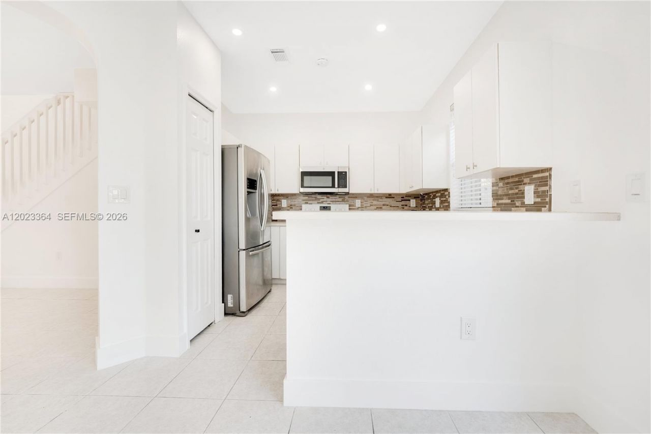 27433 SW 137th Ct, Unit 1, Homestead, FL 33032 Photo