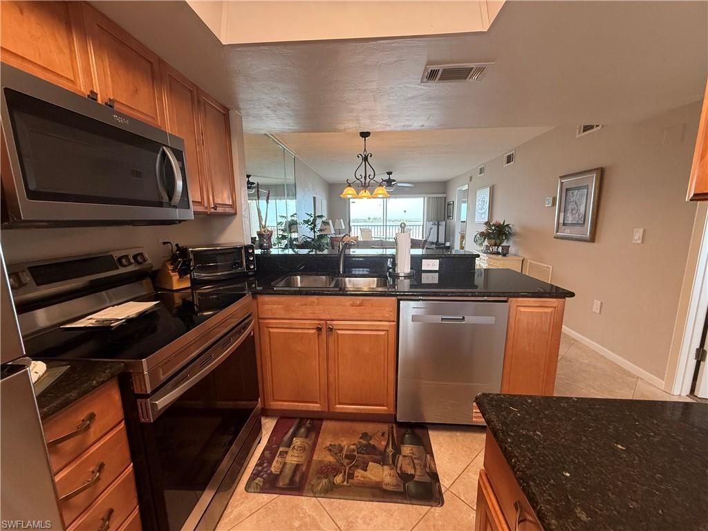 8350 Estero Blvd , Unit 323, Fort Myers Beach, FL 33931 Photo