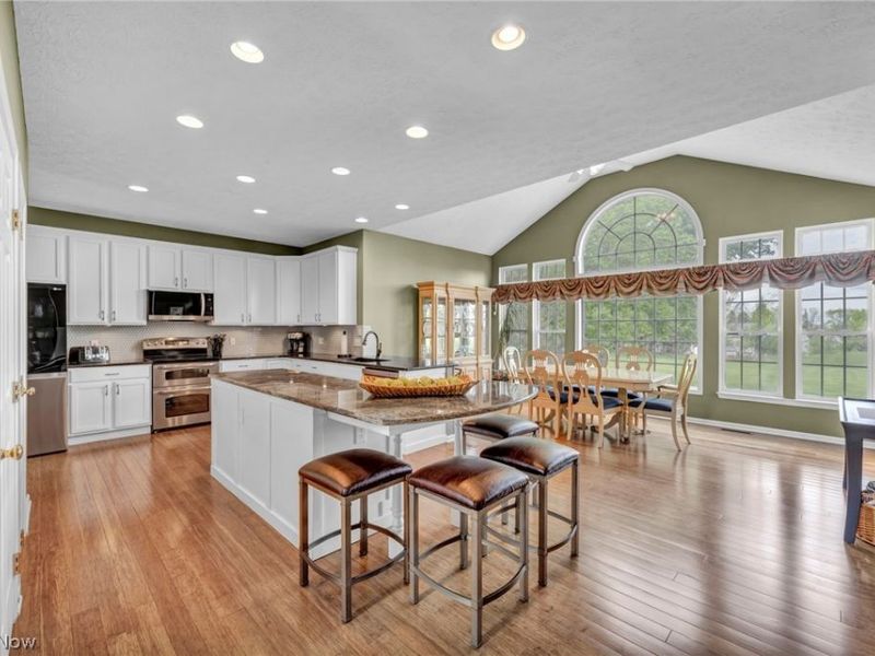 4405 Lexington Ridge Drive , Medina, OH 44256 Photo 9
