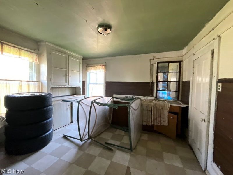 5911 Lexington Avenue, Cleveland, OH 44103 Photo 42