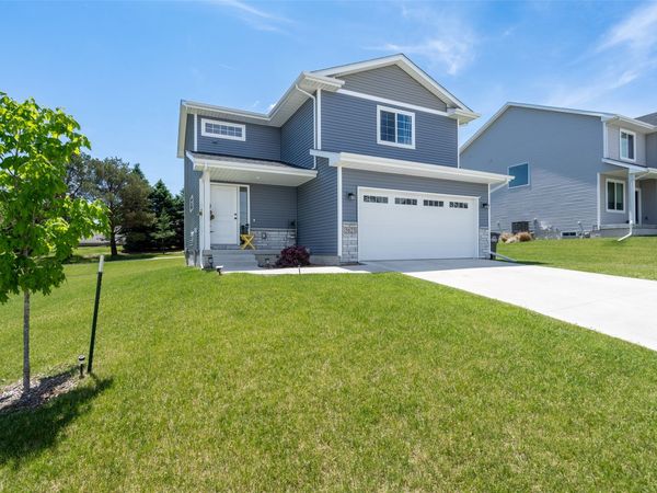 5623 Leyden Avenue, Des Moines, IA 50317