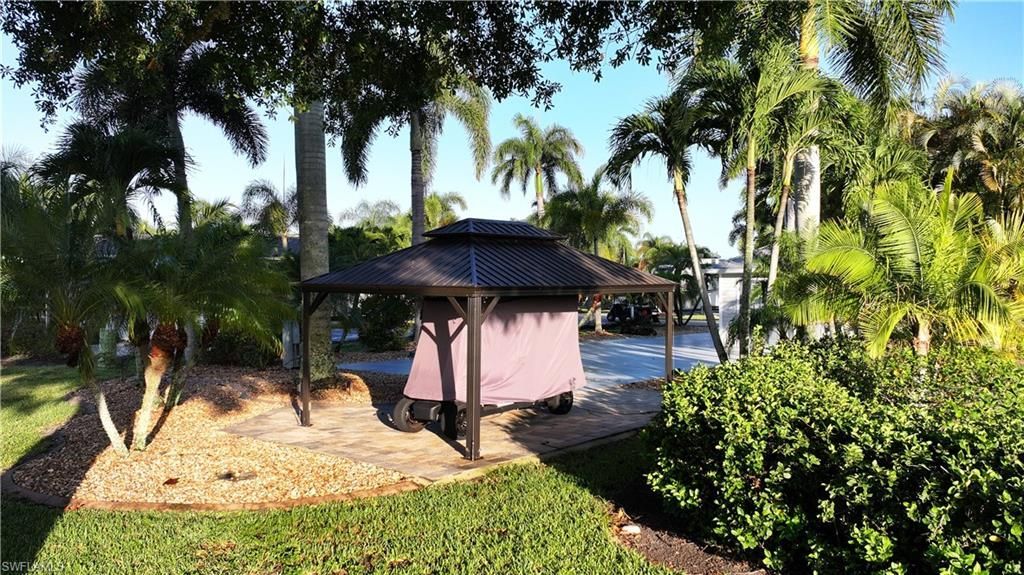 10030 Parkwood Dr , Fort Myers, FL 33905 Photo
