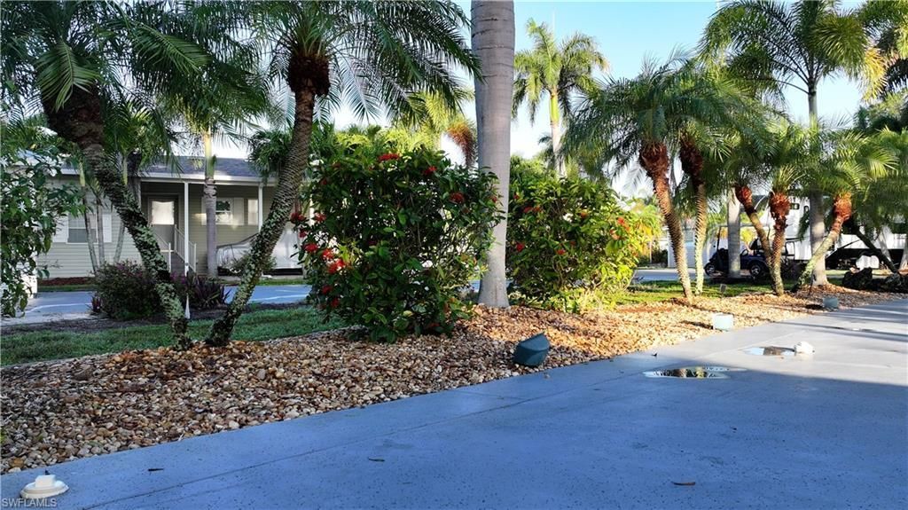 10030 Parkwood Dr , Fort Myers, FL 33905 Photo